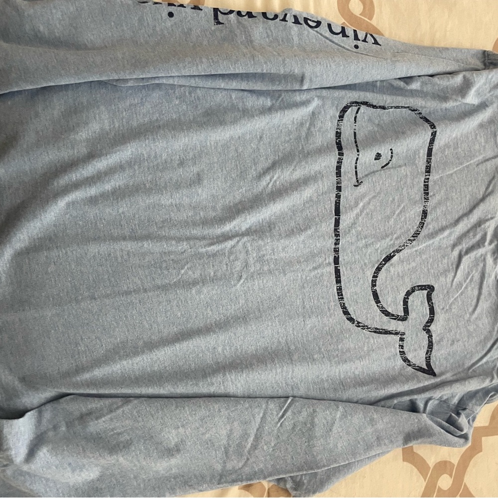 Vineyard Vine - image 1